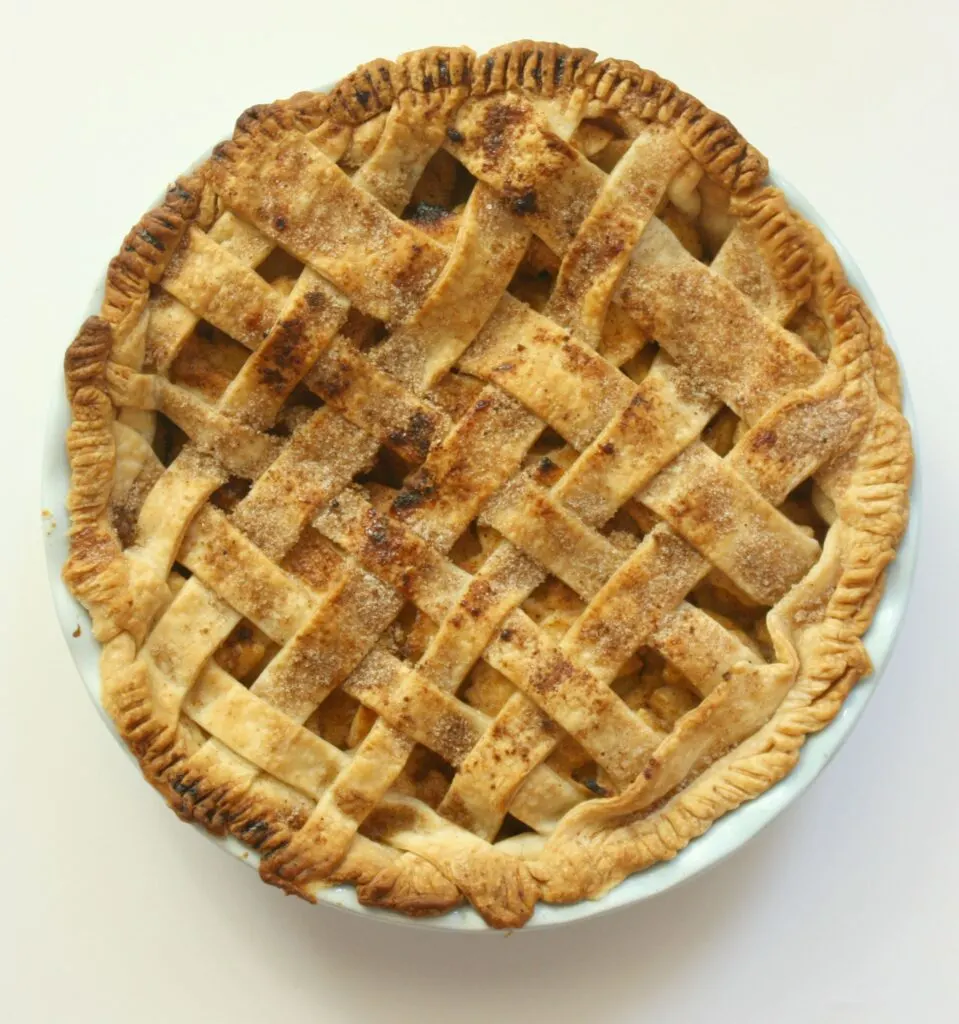 old fashioned apple pie
