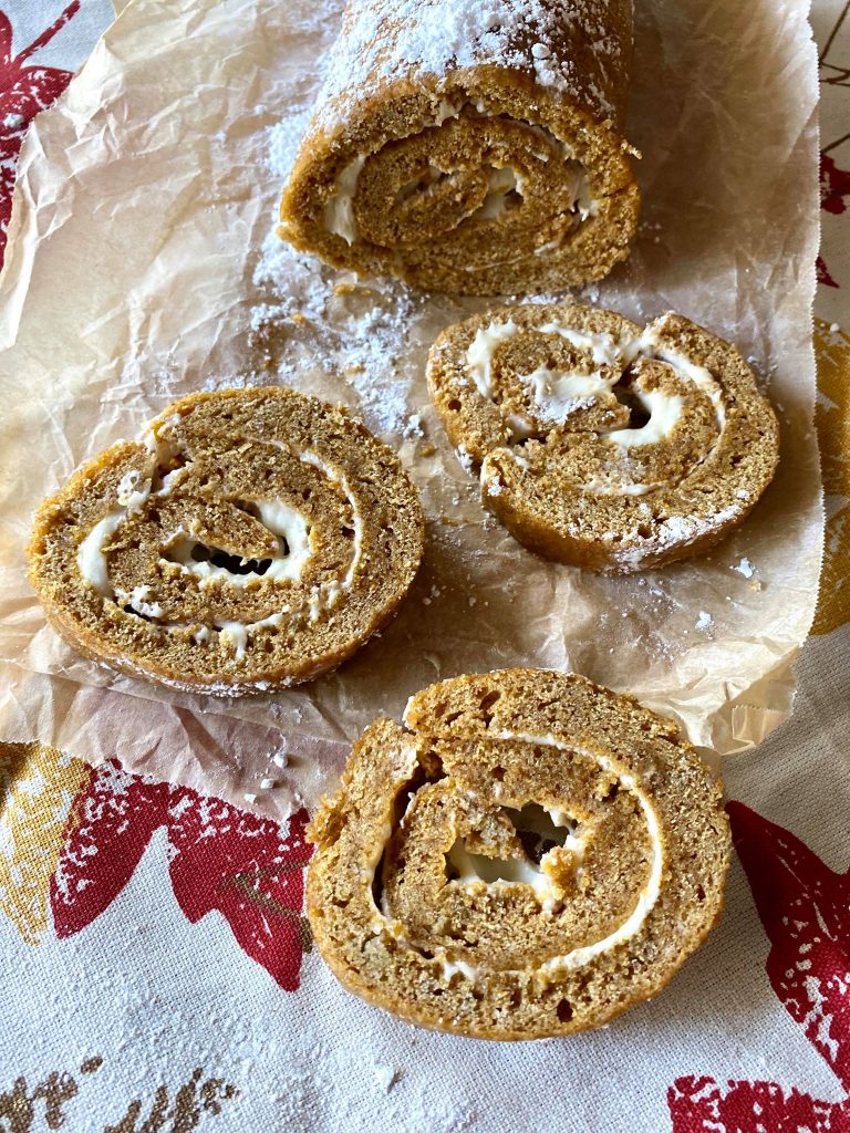 pumpkin roll slices