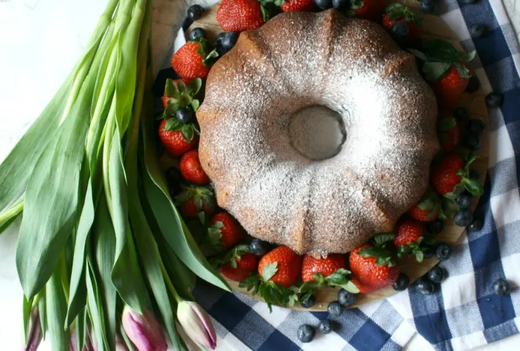 berry pound cake recipe