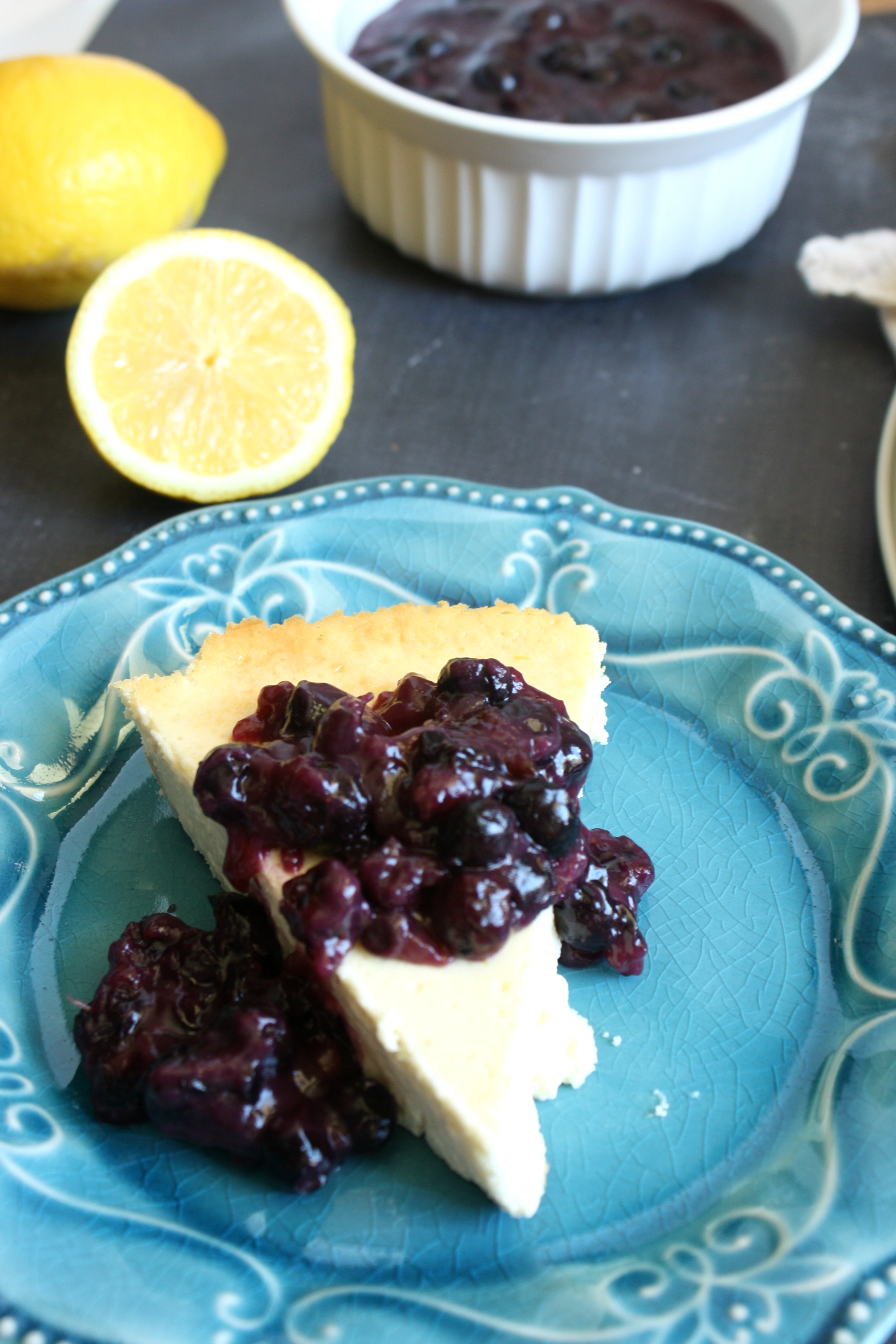 Yogurt Cheesecake with Blueberries