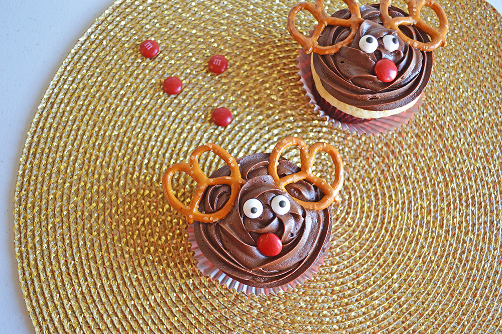 Rudolph the Red Nosed Reindeer Cupcake