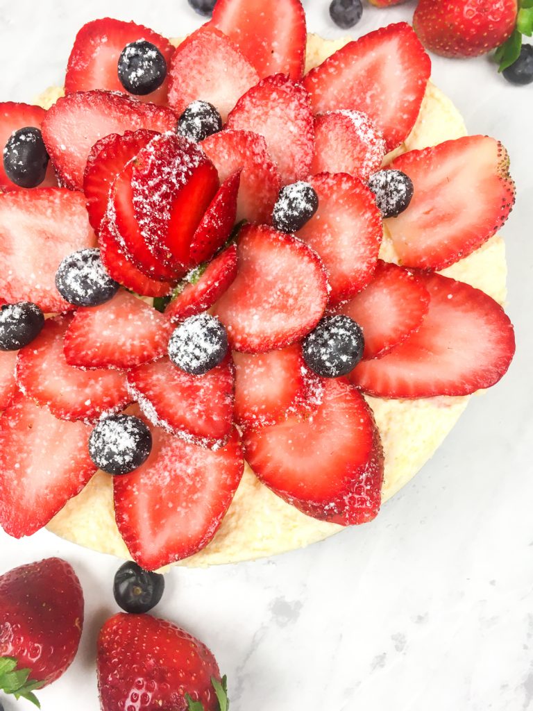 instant pot Cheesecake with strawberries and blueberries