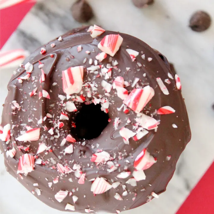 chocolate peppermint donuts