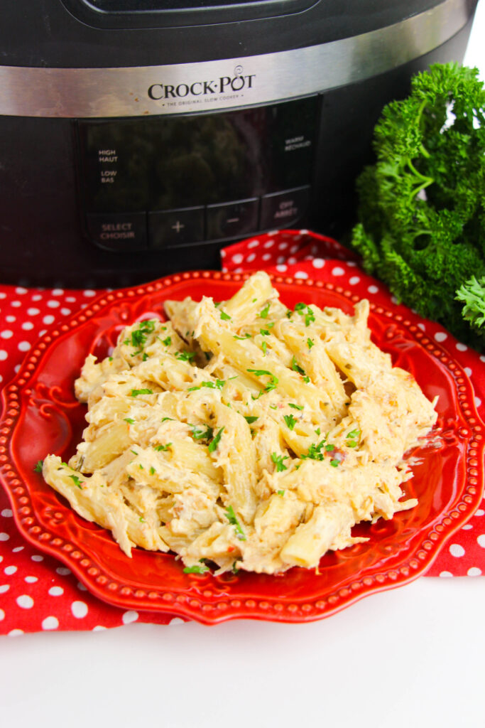 Slow Cooker Copycat Olive Garden Chicken Pasta