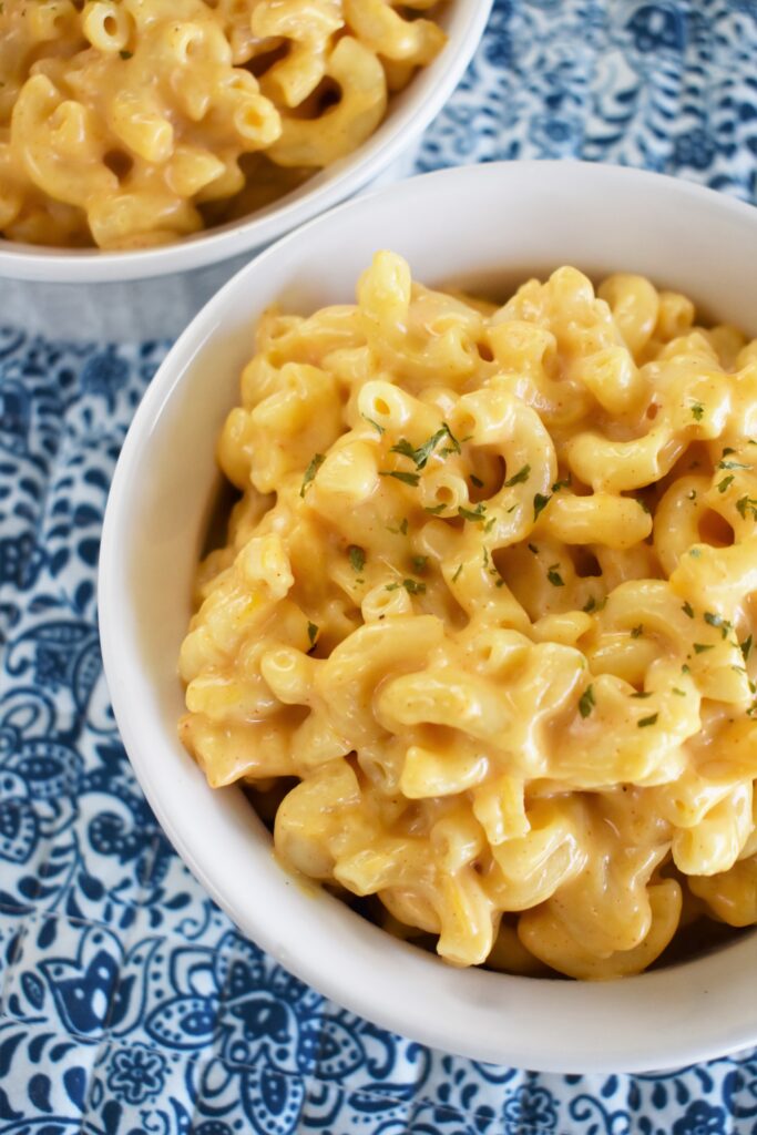 5 ingredient instant pot mac and cheese