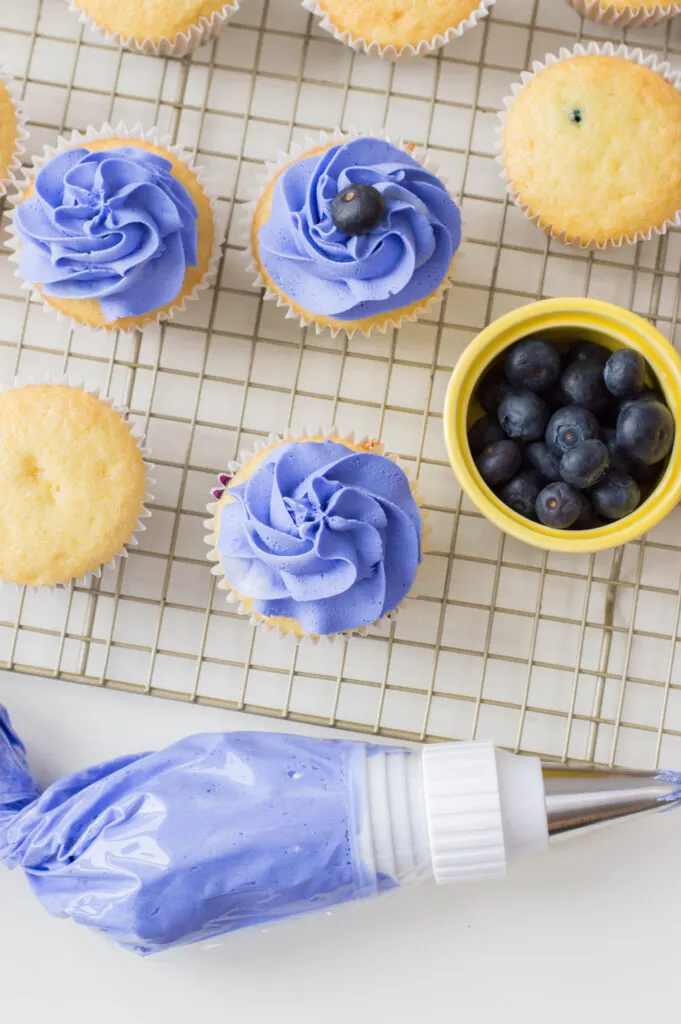 blueberry lemon cupcakes