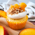 peach cobbler cupcake recipe