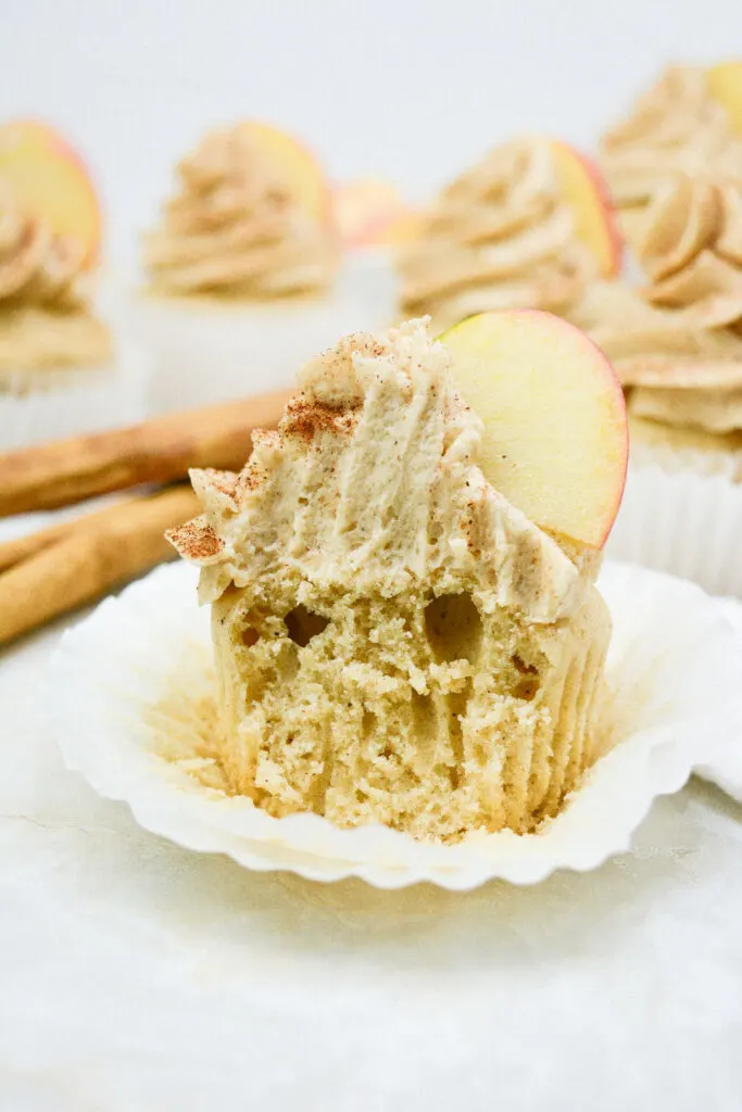 apple cider cupcakes