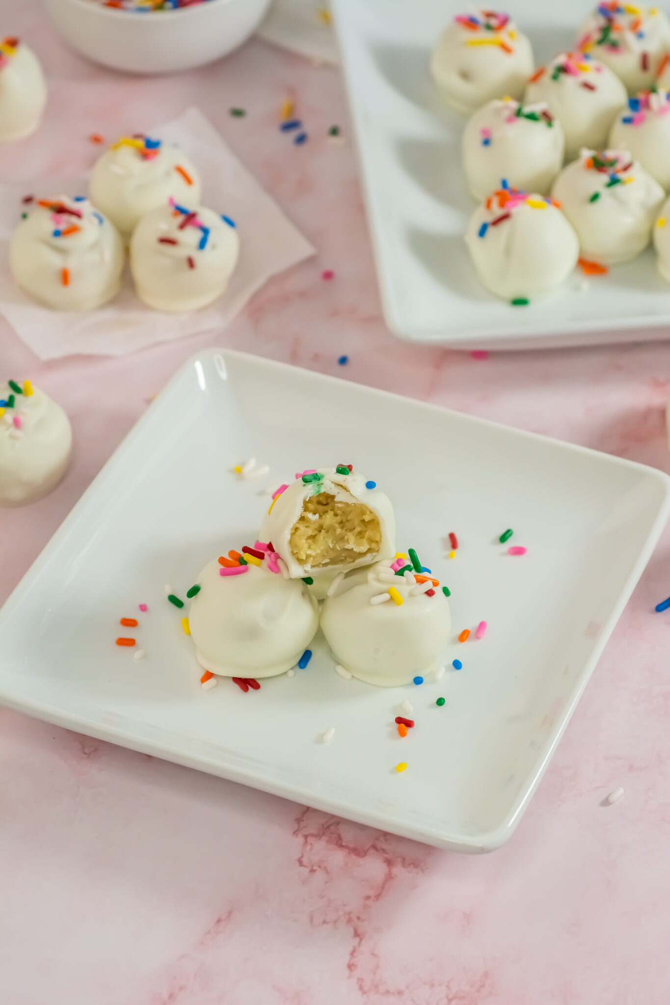 No Bake Cake Balls (Easy Recipe, No Oven Needed)