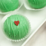 Grinch Hot Chocolate Bombs - Recipe Card